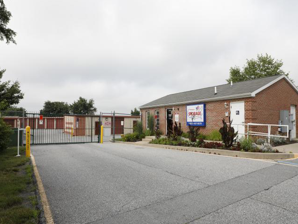 Reybold Self Storage Red Lion Dandk Organizer