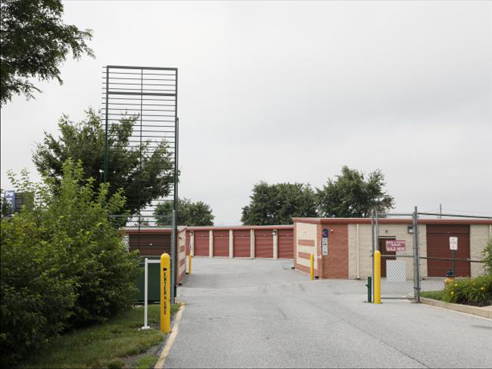 Reybold Self Storage Red Lion Dandk Organizer