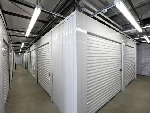 Store photo 12