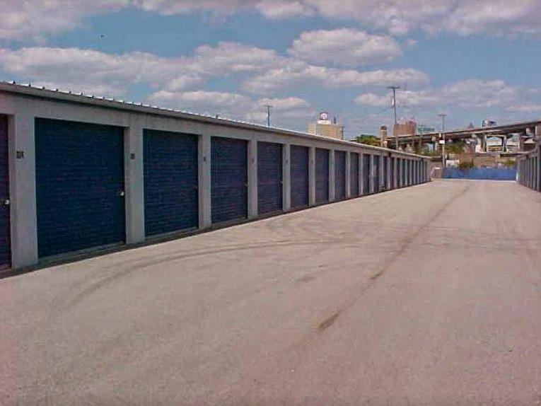 Store photo 8