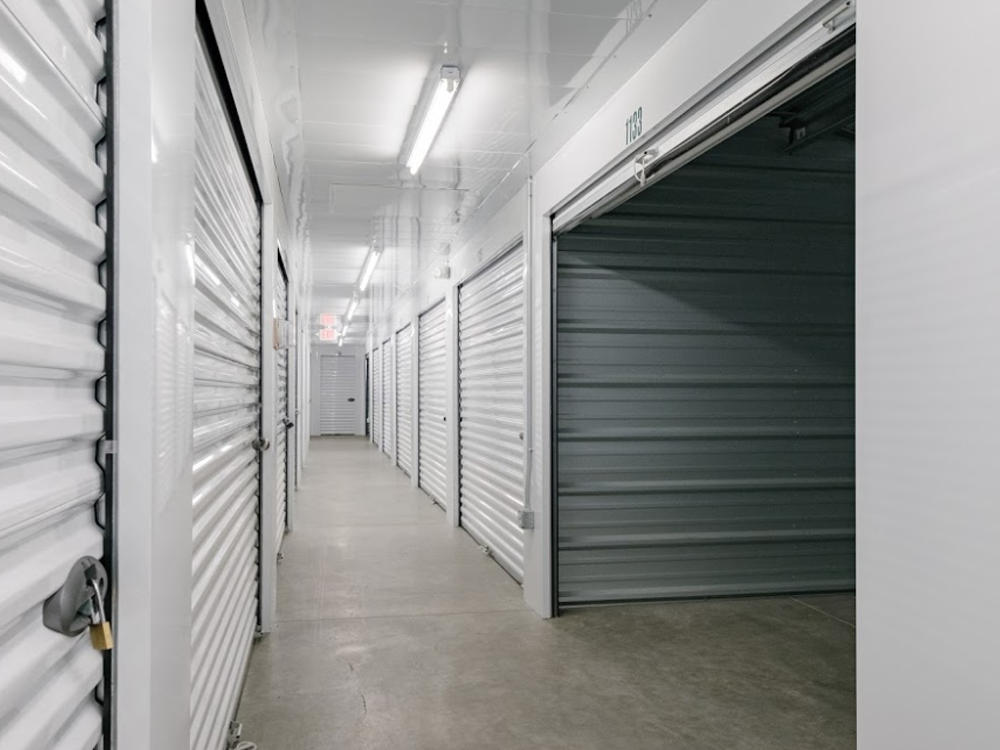 Store photo 13