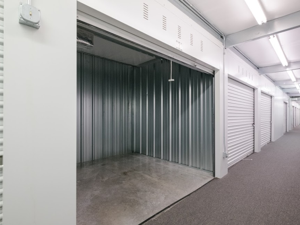 Store photo 4