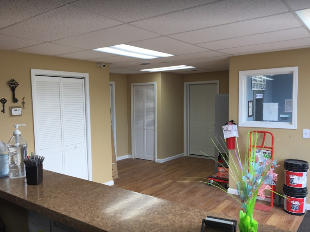 Store photo 3