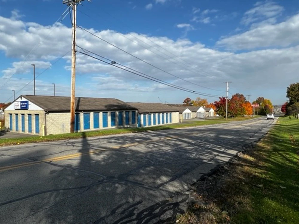 Store photo 2