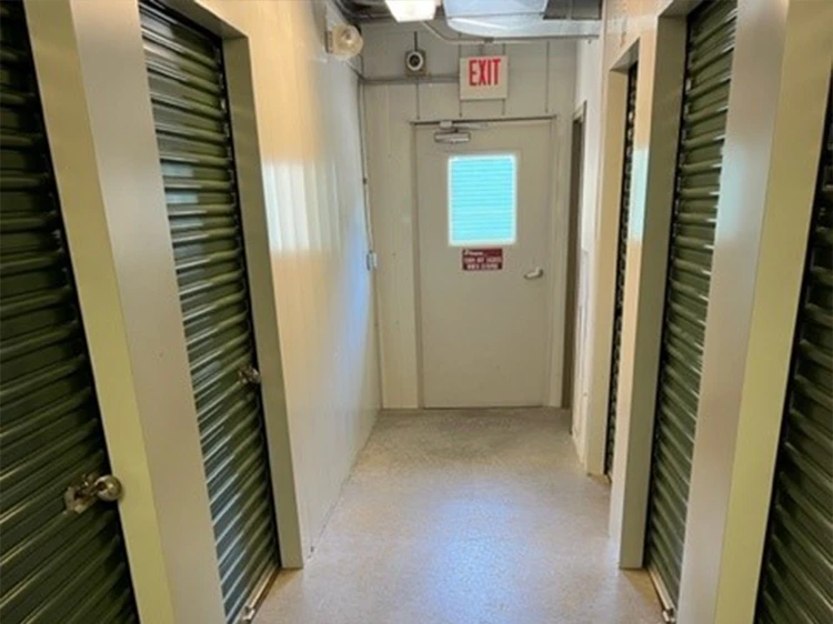 Store photo 8