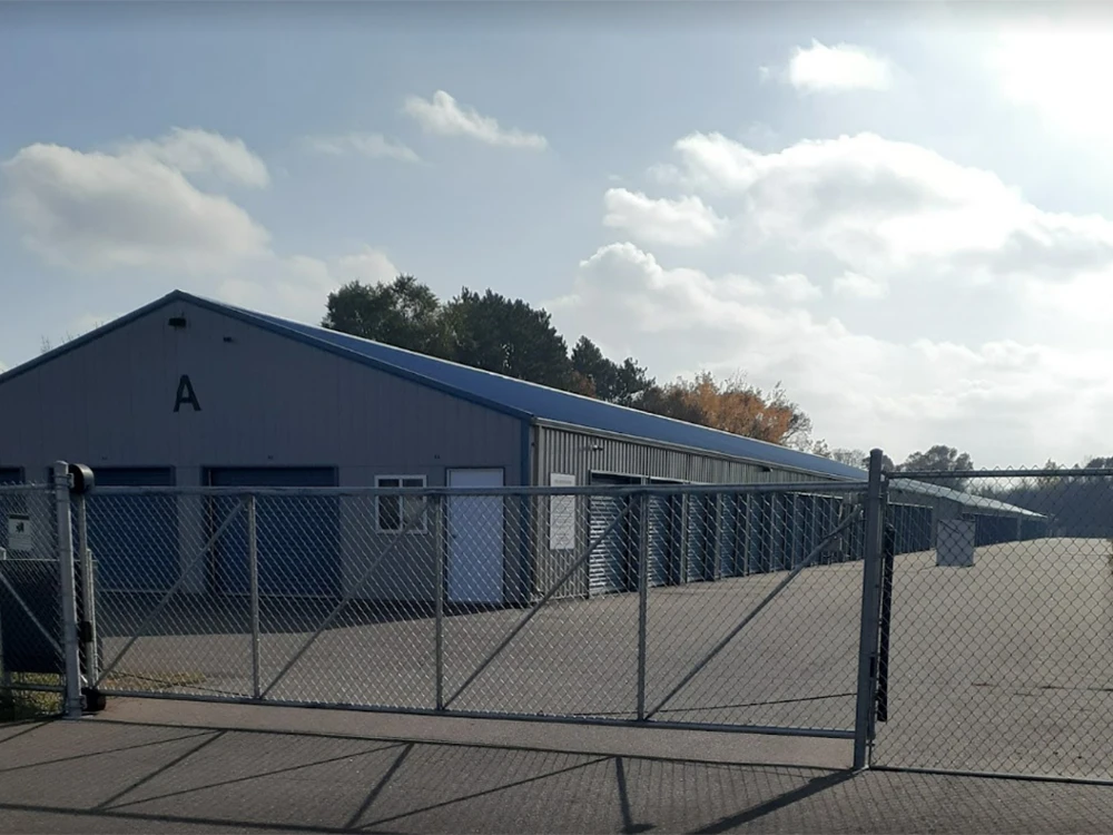 Store photo 2
