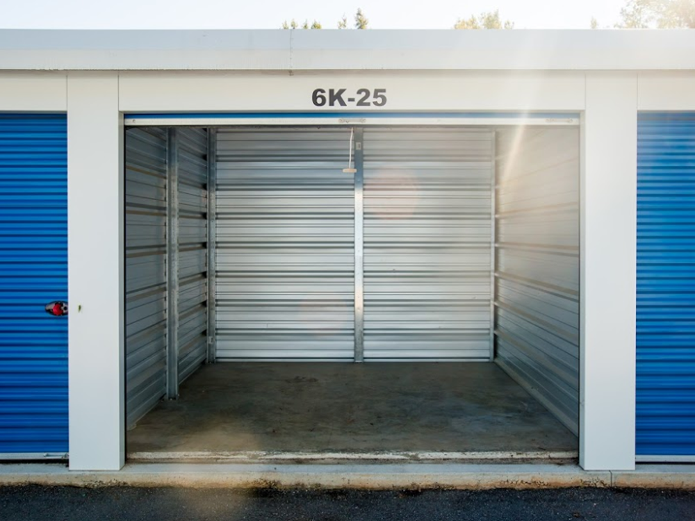 Store photo 2