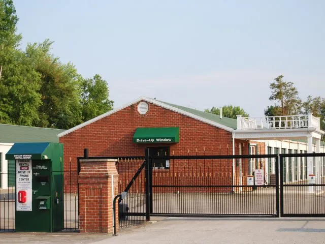 Store photo 1