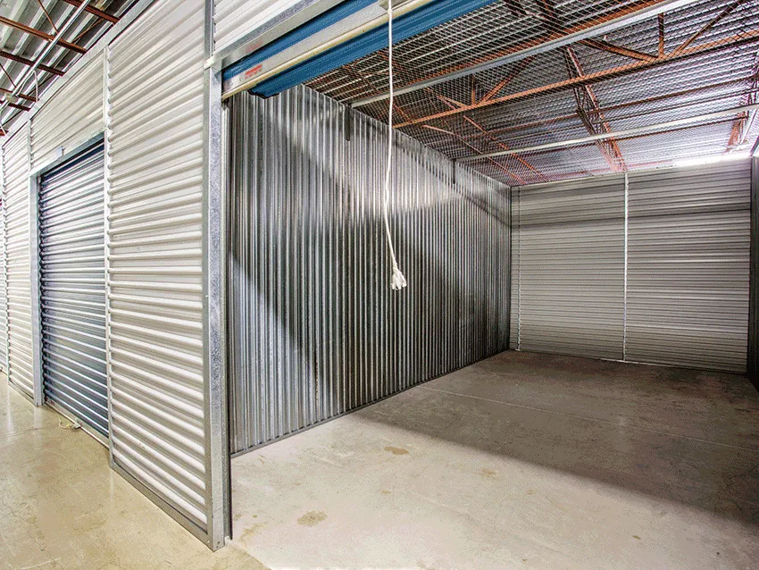 Store photo 14