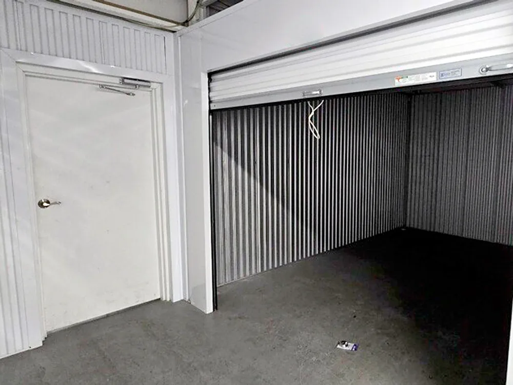 Store photo 5