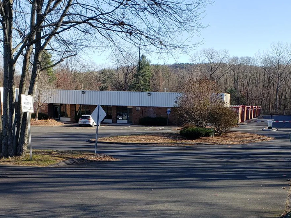 Store photo 4
