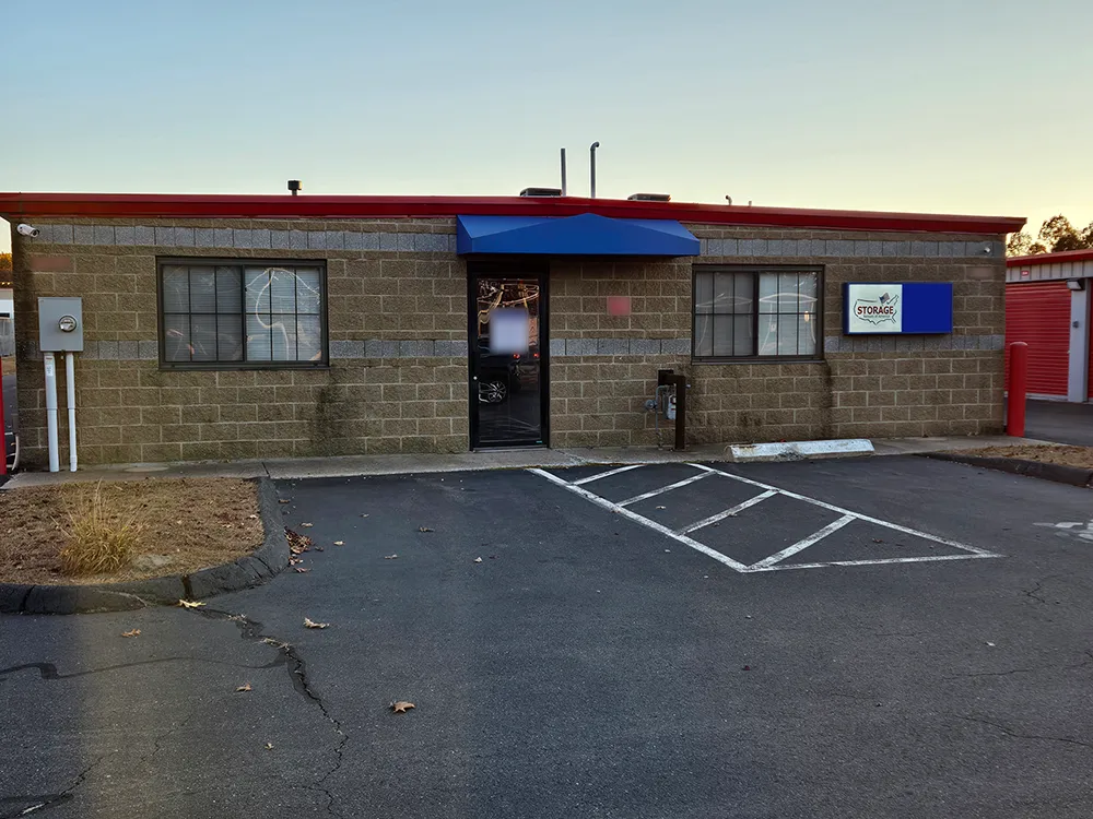 Store photo 1