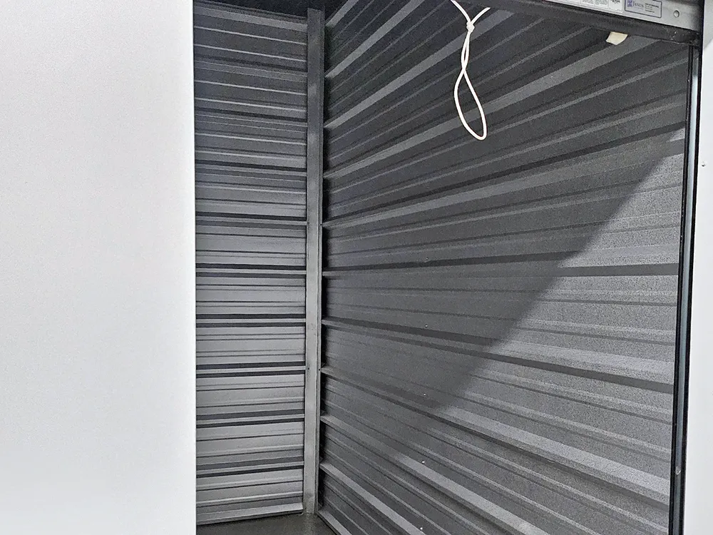 Store photo 10