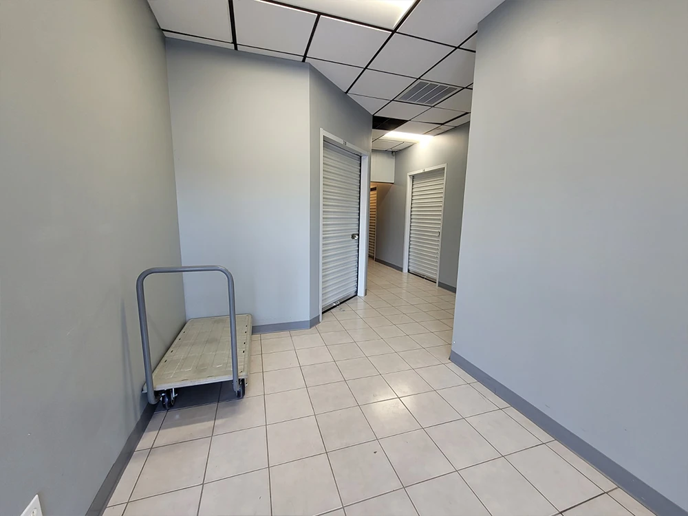 Store photo 16