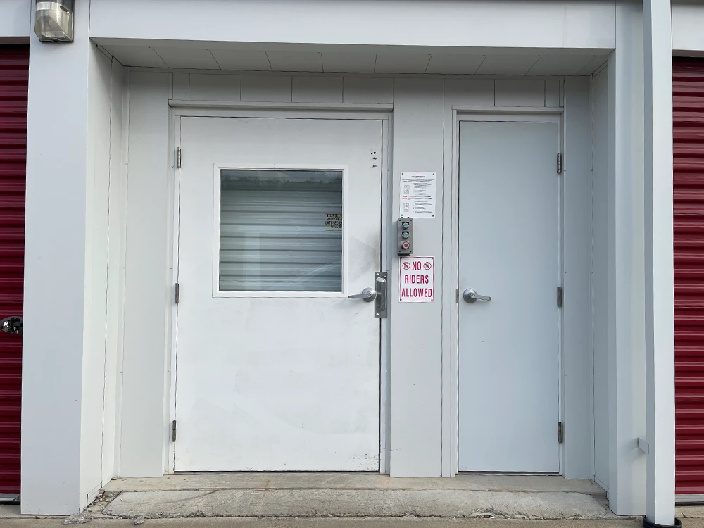 Store photo 5