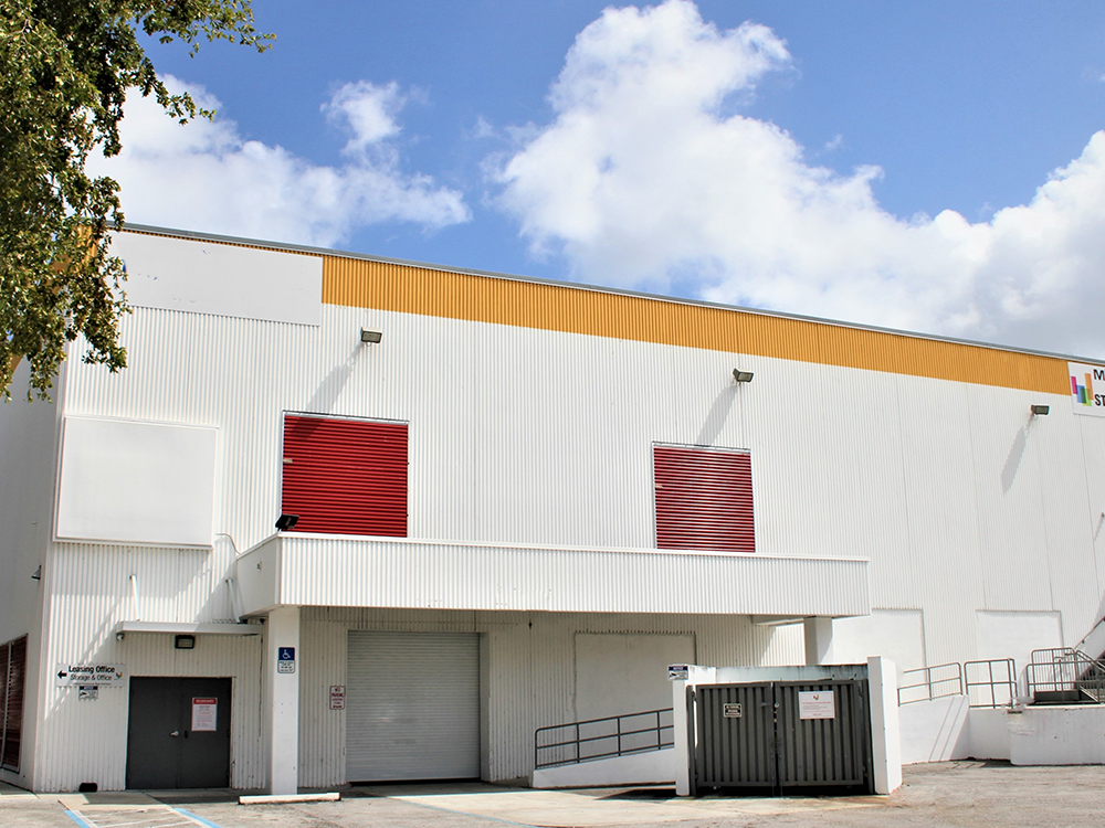 Store photo 2