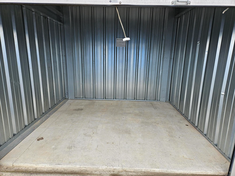 Store photo 2