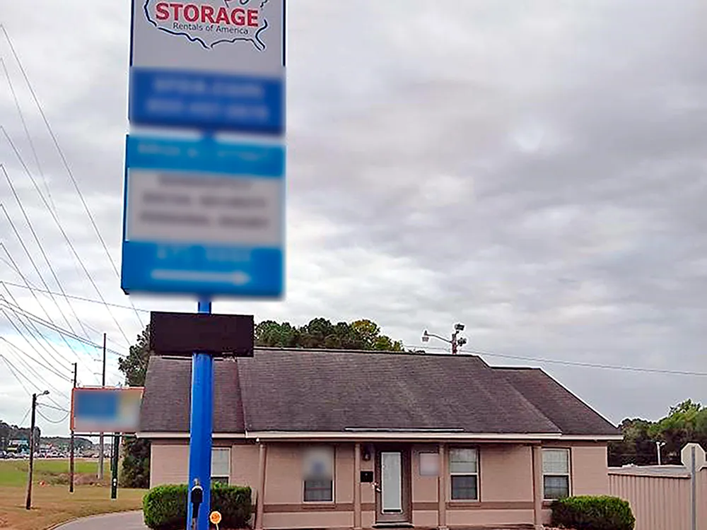 Store photo 4