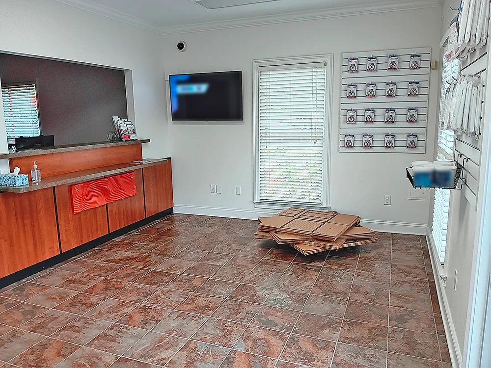 Store photo 8