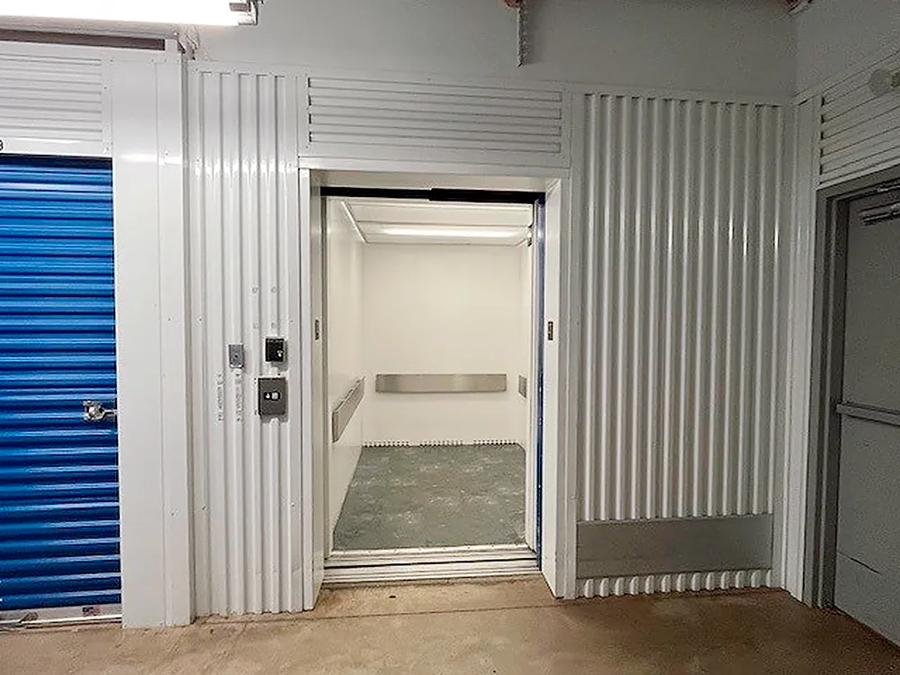 Store photo 3