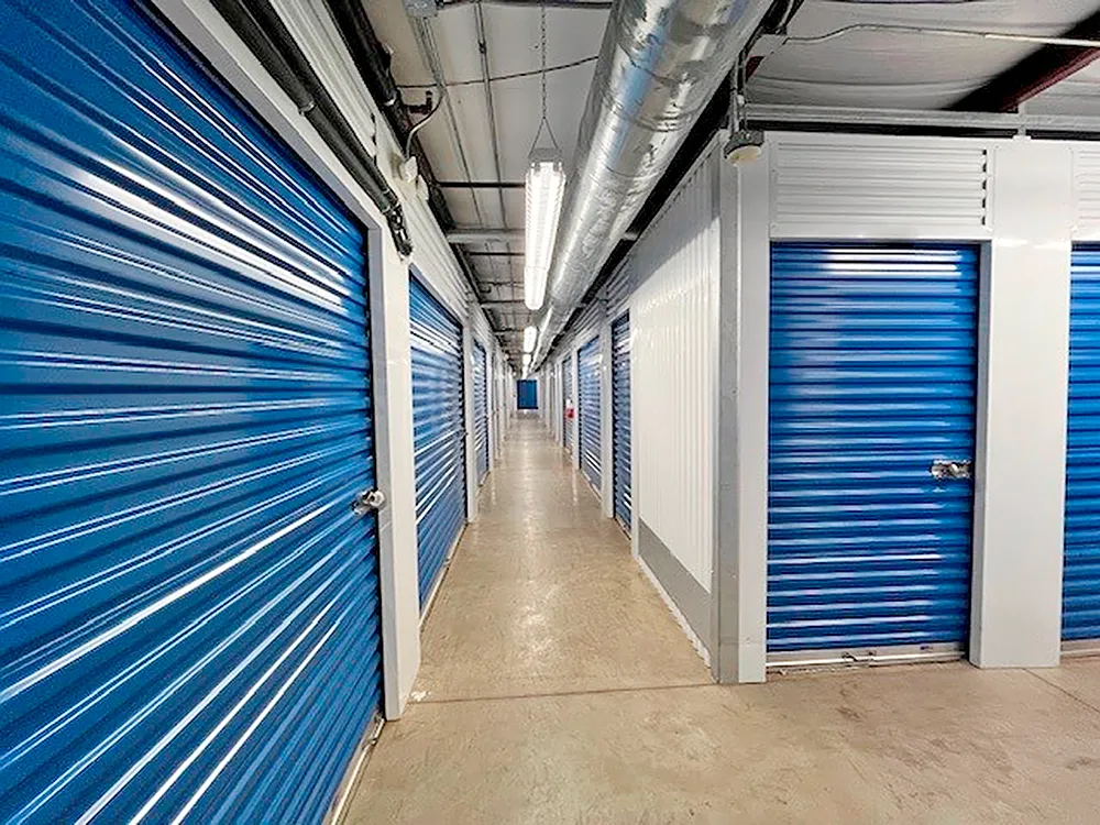 Store photo 11