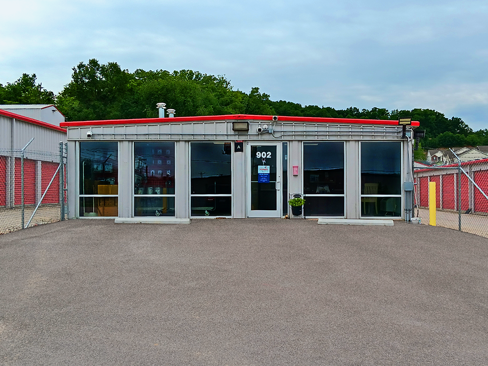 Store photo 4