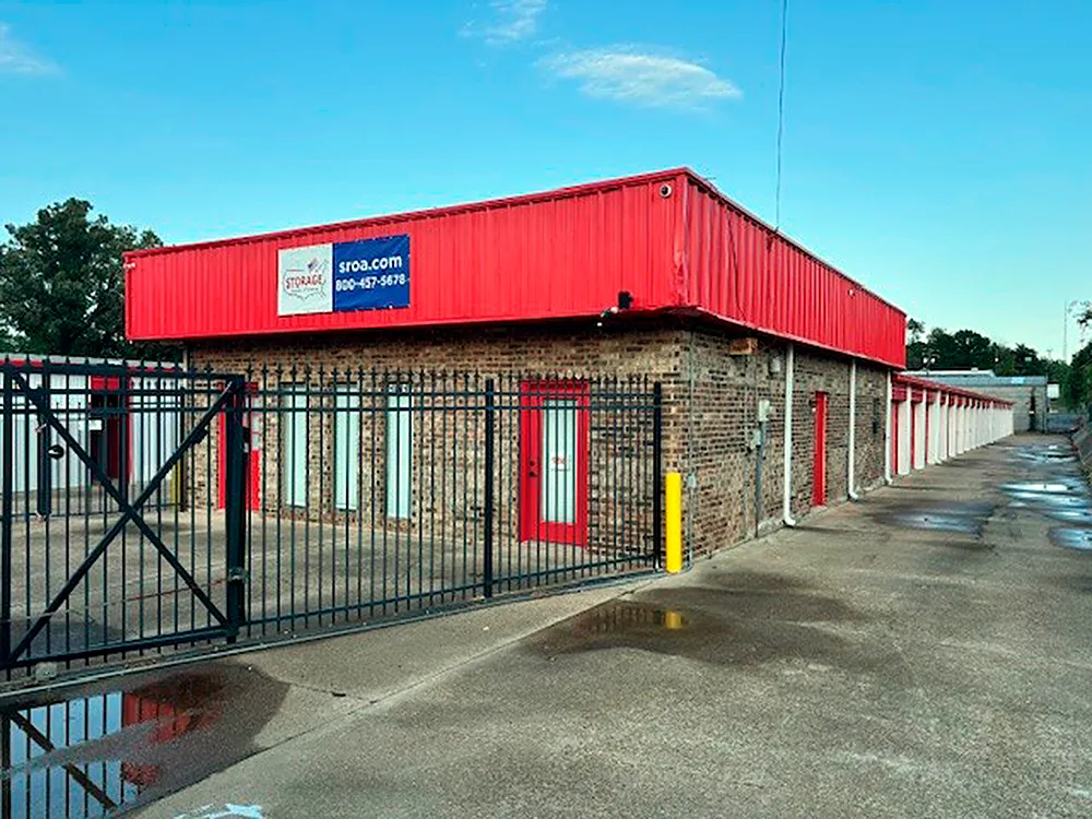 Store photo 1