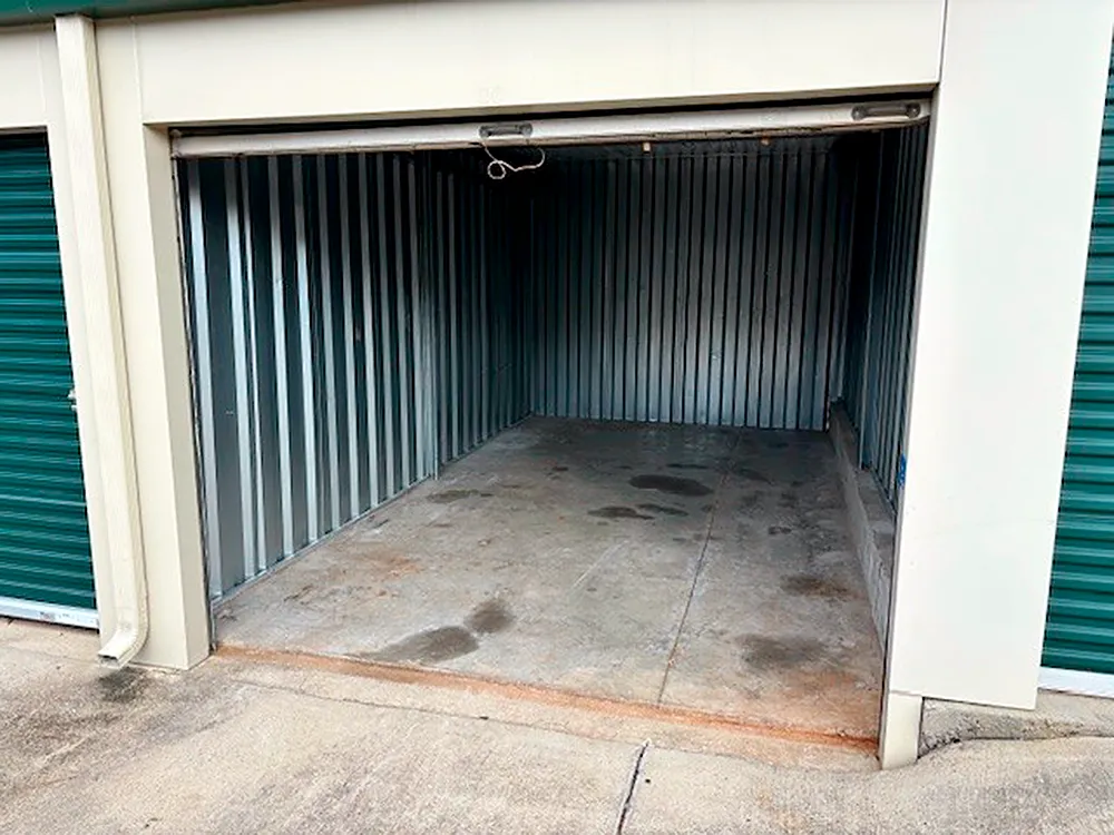 Store photo 2
