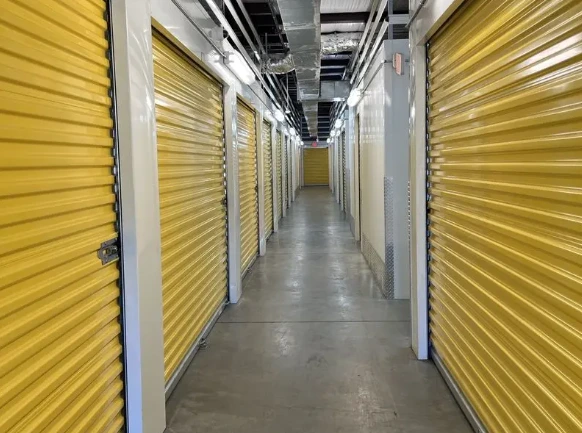 Store photo 3