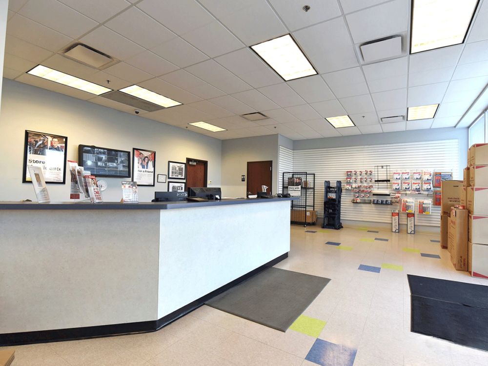 Store photo 8